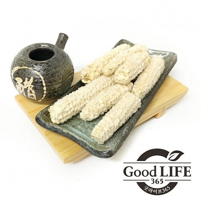 Trong các bài thuốc dân gian của Hàn Quốc từ xa xưa có truyền lại rằng “lõi ngô rất tốt cho sức khỏe”. Họ thường làm trà uống.