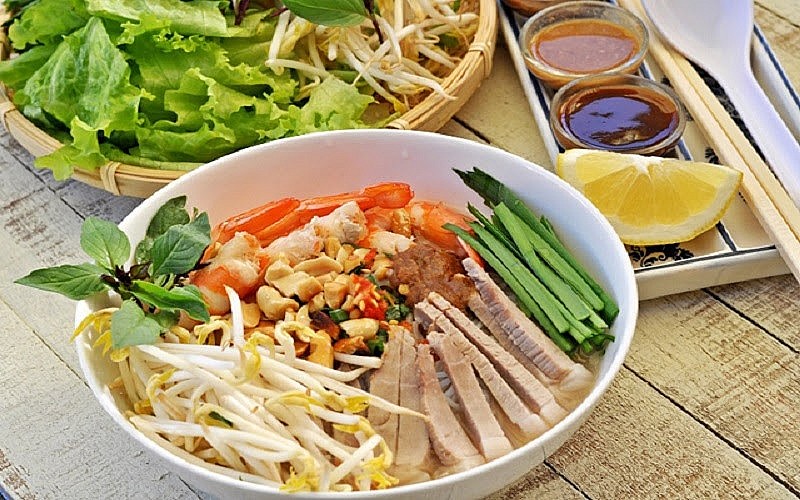 Loạt đặc sản Mỹ Tho chỉ ăn thử cũng đủ nhớ