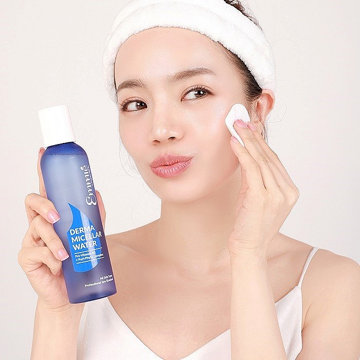 Top 5 nước tẩy trang cho da dầu được các beauty blogger, tiktoker tin dùng