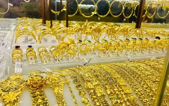 Giá vàng hôm nay 16/9/2023: Vàng trong nước quay đầu tăng