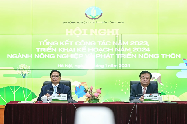 Thủ tướng Phạm Min Chính tham dự Hội nghị tổng kết công tác năm 2023 triển khai kế hoạch năm 2024.
