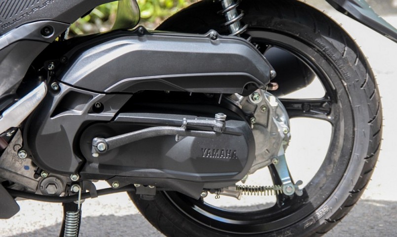 Yamaha Gear 125: Xe máy thể thao nhập khẩu giá 