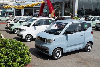 Wuling Hongguang Mini EV giá giảm sâu, chỉ từ 205 triệu đồng