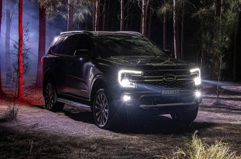 Ford Everest Platinum sắp ra mắt ở Việt Nam sở hữu những gì?