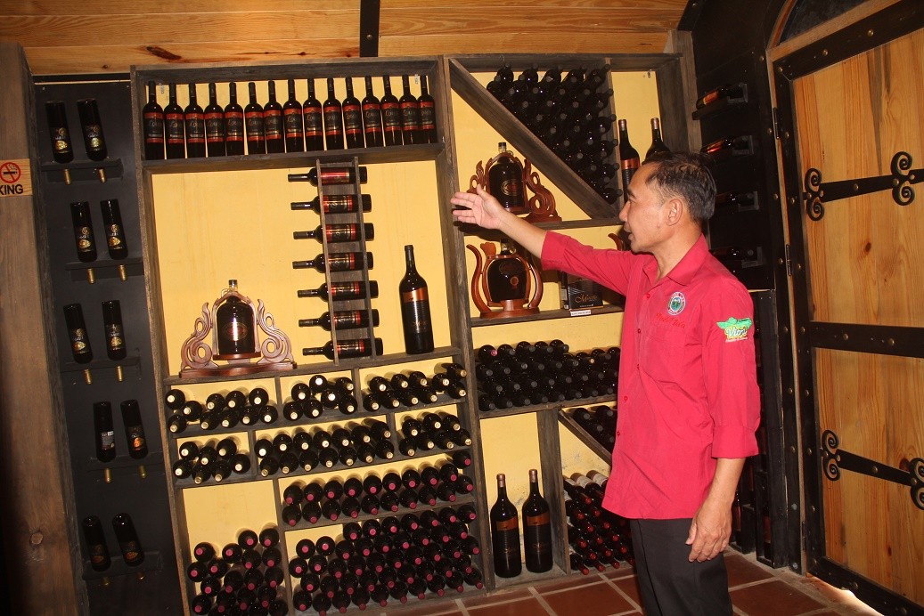Đa dạng các sản phẩm rượu Vang của doanh nghiệp sản xuất và của nước ngoài.