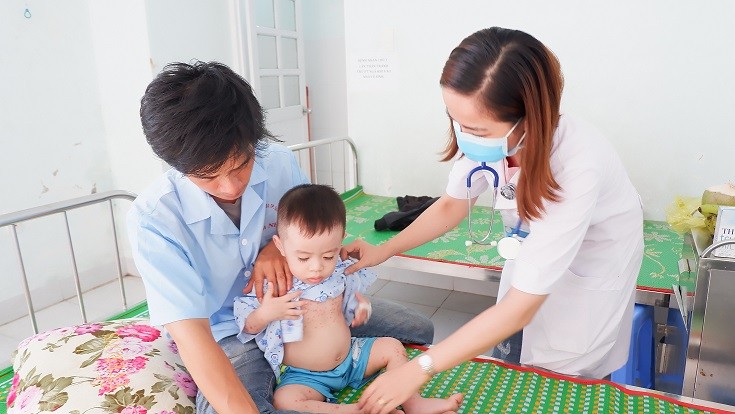 Số ca sốt phát ban nghi sởi trên cả nước tăng hơn 42 lần, cấp bách tiêm vaccine để ngăn dịch sởi