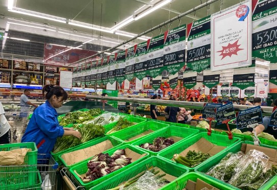 Siêu thị tích cực tăng cung, không để xảy ra tình trạng khan hàng, tăng giá