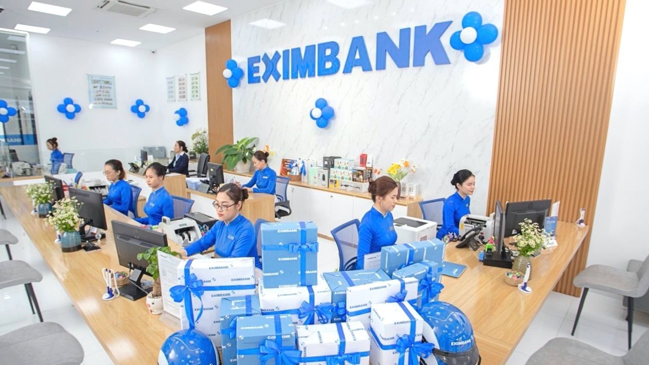 Lãi suất huy động Eximbank vừa điều chỉnh tăng ở nhiều kỳ hạn.