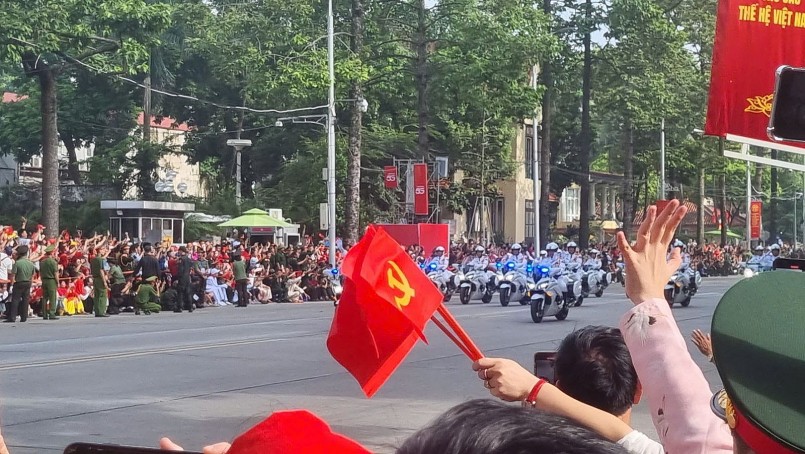 Tình đoàn kết dân tộc là đây.