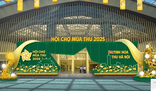 Cổng vào Hội chợ Mùa Thu 2025 được thiết kế theo hình ảnh đặc trưng của Hà Nội. (Ảnh: Ban tổ chức Hội chợ Mùa Thu 2025)