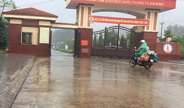 Ngày 14.10, nhiều sinh viên tại Trung tâm Giáo dục Quốc phòng và An ninh - Đại học Thái Nguyên xuất hiện triệu chứng rối loạn tiêu hóa. Ngày 14.10, nhiều sinh viên tại Trung tâm Giáo dục Quốc phòng và An ninh - Đại học Thái Nguyên xuất hiện triệu chứng rối loạn tiêu hóa.